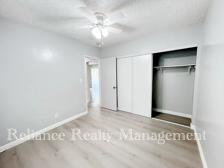 115 Hurlbut St #E — Photo 5
