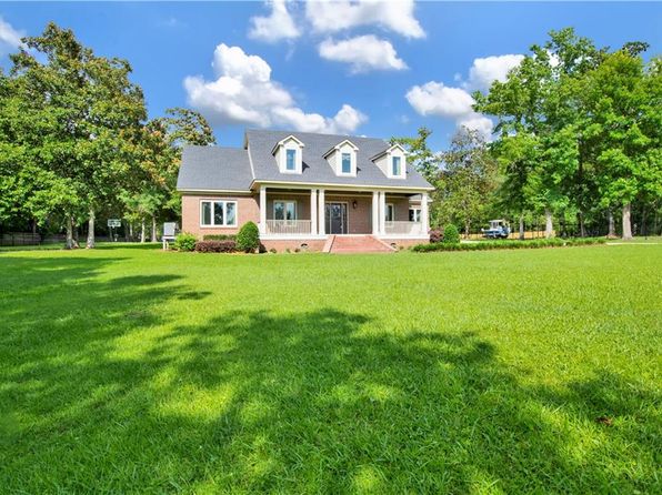 3901 Scenic Dr, Mobile, AL 36605