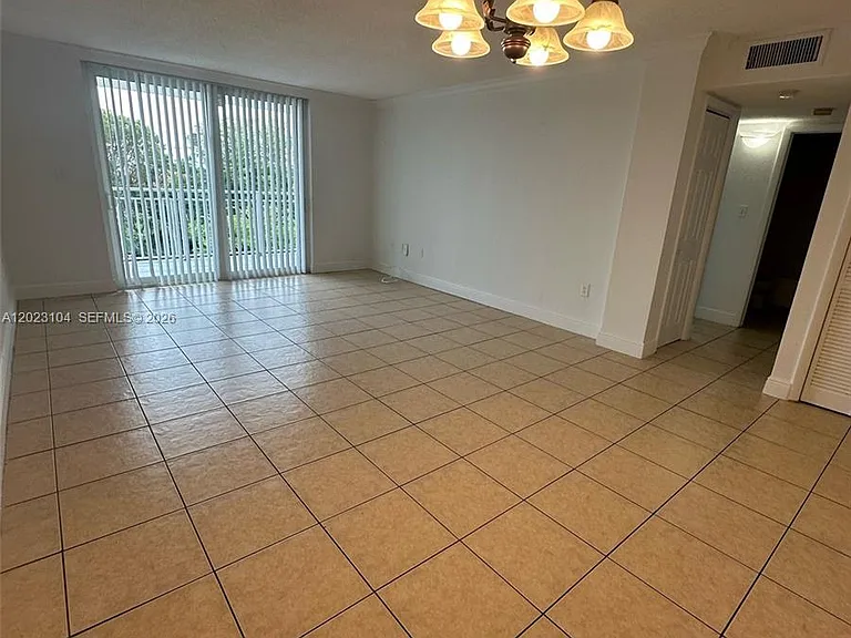 6930 Miami Gardens Dr #1-408 — Photo 3