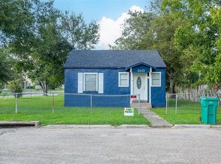 310 S Farragut Ave, Orange, TX 77630