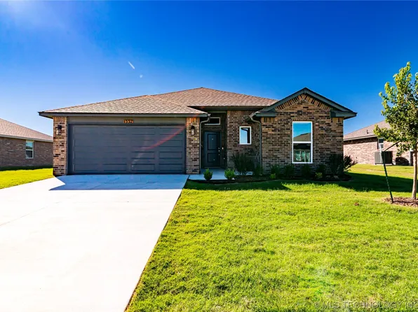 1332 E 150th St S, Glenpool, OK 74033