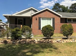 643 Forest Hill Rd, Macon, GA 31210