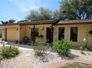 450 Azalea Rd, Venice, FL 34293