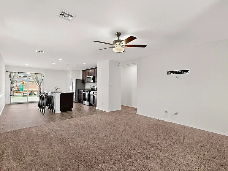 3892 Hernandez St SW — Photo 8