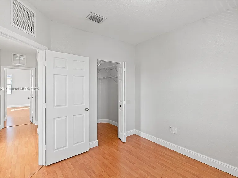 1398 NE 33rd Ave #201-25 — Photo 24