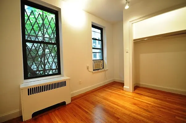 Rented by Keller Williams NYC | media 9