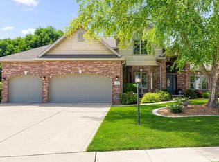 715 S Prairieview Dr, Dunlap, IL 61525