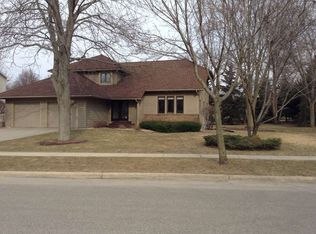 7626 Farmington Way, Madison, WI 53717