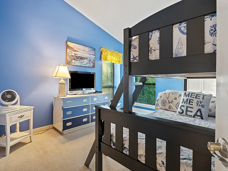 Second Bedroom with Full and Twin Bunk Bed. TV.