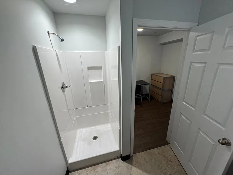 150 Eyer St #101 — Photo 5