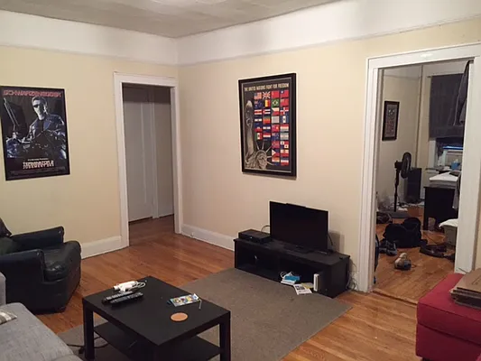 Rented by Cooper Real Estate | media 27