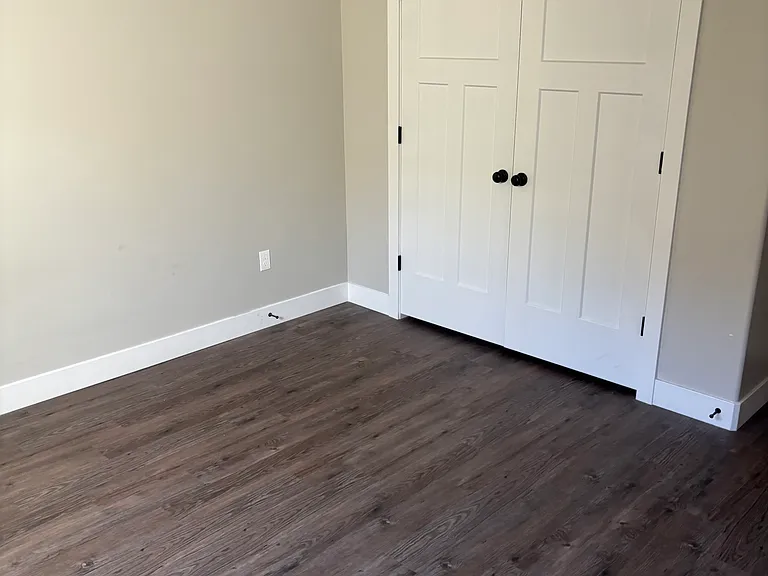 1138 N 1000 E — Photo 10
