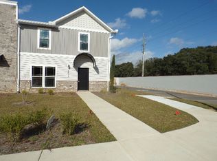 5031 Peach Dr, Pace, FL 32571