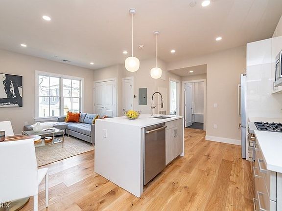 landlord_unit_photo_2