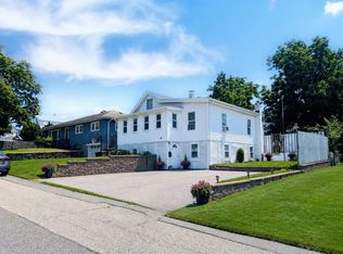 18 Glenwood St, North Andover, MA 01845