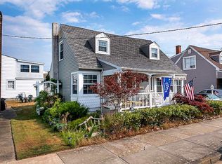 6103 Seaview Ave, Wildwood Crest, NJ 08260