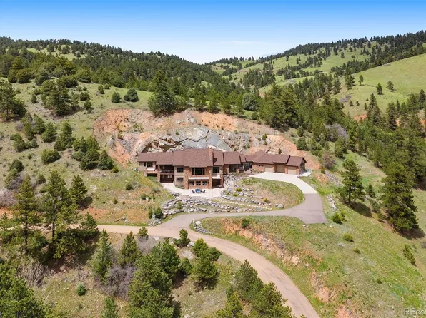21609 Clarence Lane, Golden, CO 80401