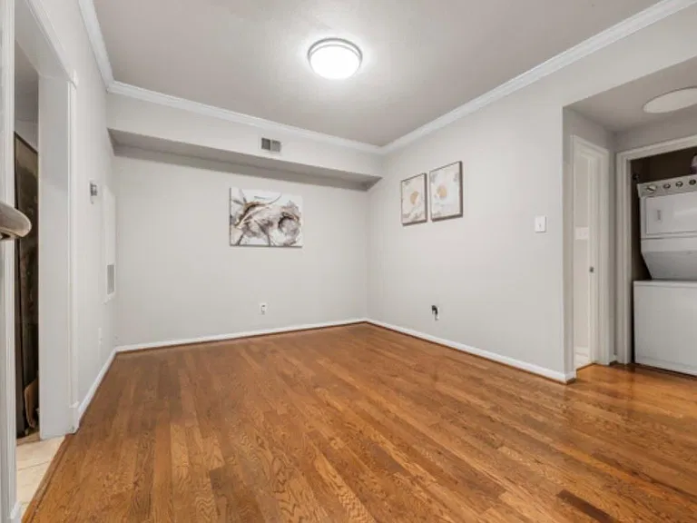 2255 Braeswood Park Dr #338 — Photo 5