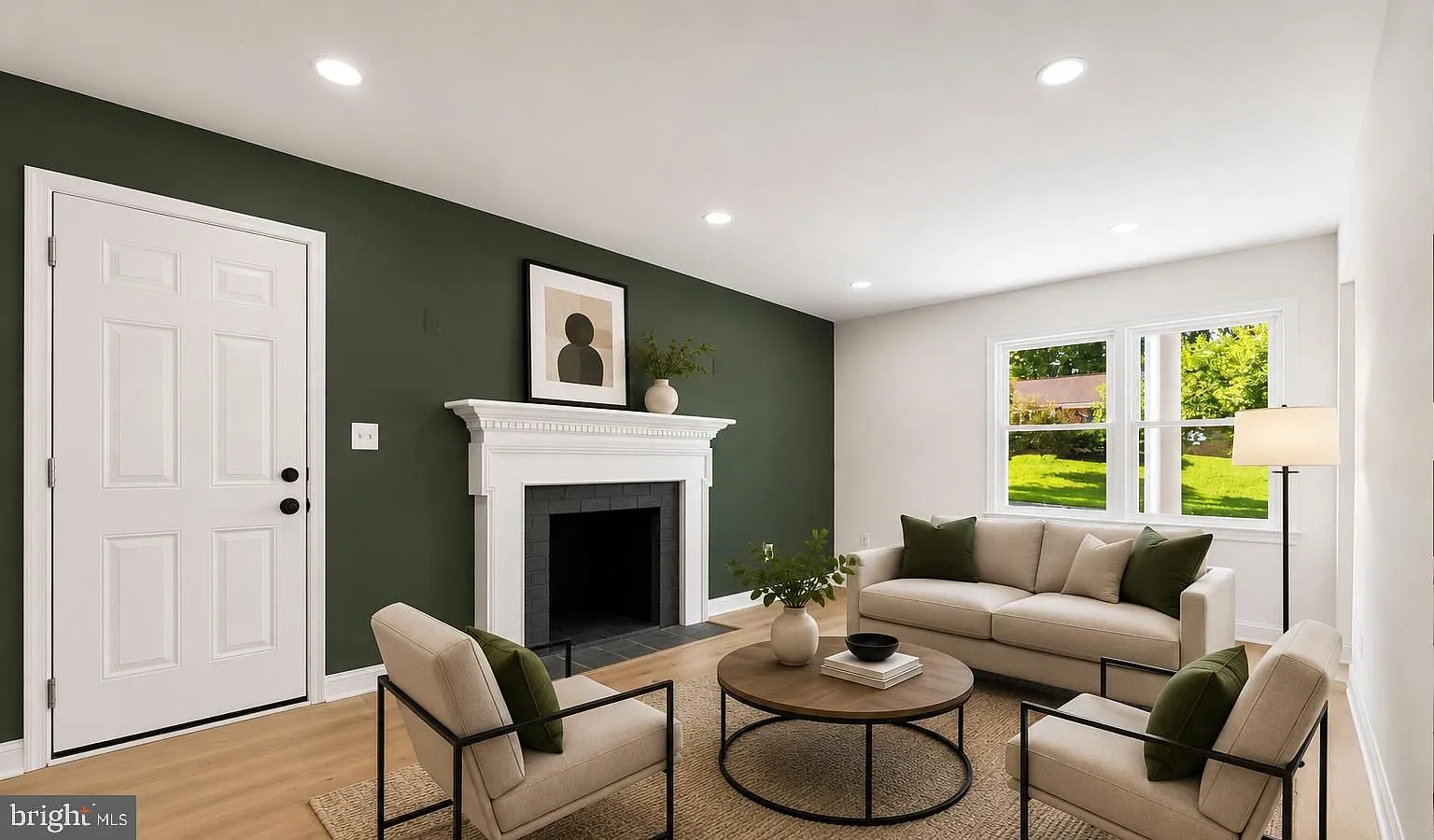 4 bed, 4.0 bath, 3236 sqft, $4,700 — Photo 3