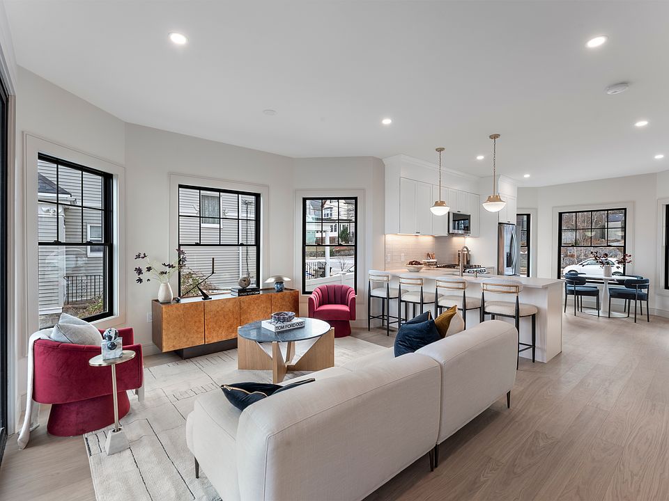 1st image of 142 Metropolitan Ave #A