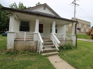 908 Clarence St, Sarcoxie, MO 64862