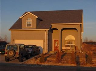 652 S Blakeland Ct, Pueblo West, CO 81007