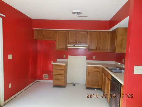 2nd image of 11601 James Ct