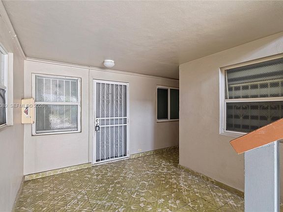 2nd image of 1250 W 26th Pl APT 108