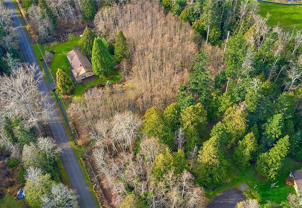 Beautiful Lot 10 - close to Bald Eagle Golf Club