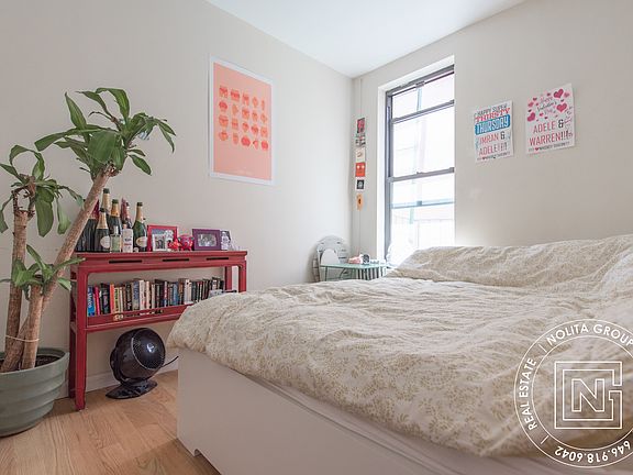 4th image of 90 Elizabeth St #6R