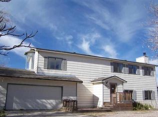 2410 S 4th Ave, Cheyenne, WY 82007