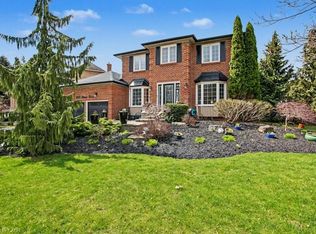 2324 Homer Dr, Burlington, ON L7P 4V4