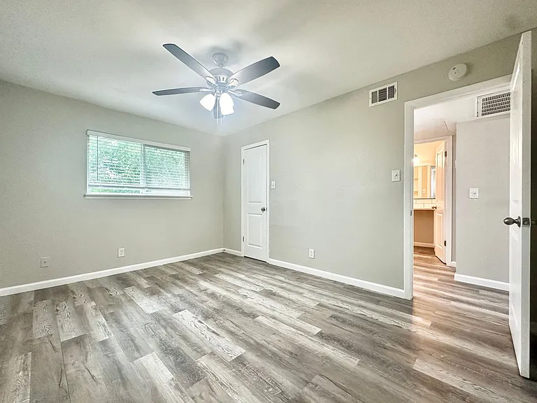 Crestview Place — Photo 12
