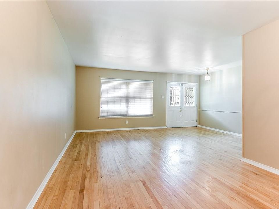 1st image of 1840 Baxley Dr