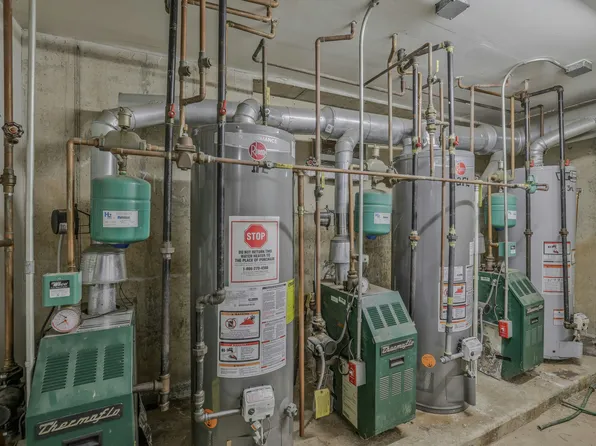 747 Essex Street image 23 of 23