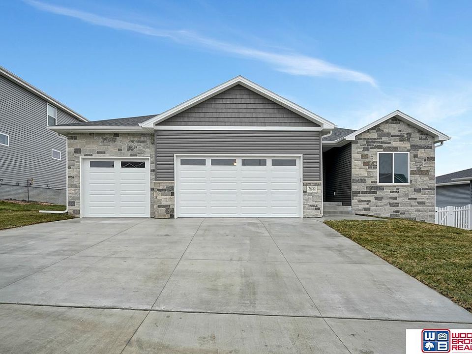 1st image of 7833 Nicole Ln