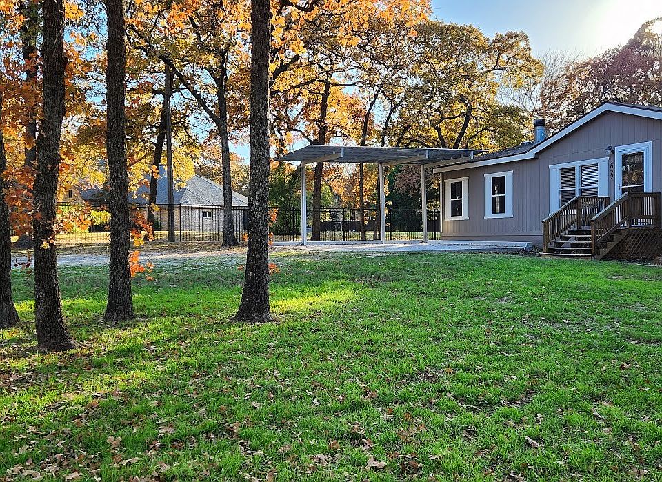 1st image of 2922 Sutton Pl