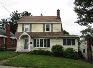 122 Cresline Dr, Syracuse, NY 13206