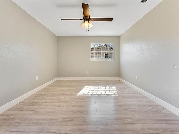 3rd image of 5415 Gambier Ct