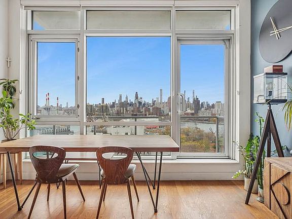3rd image of 11-24 31st Ave APT 12C