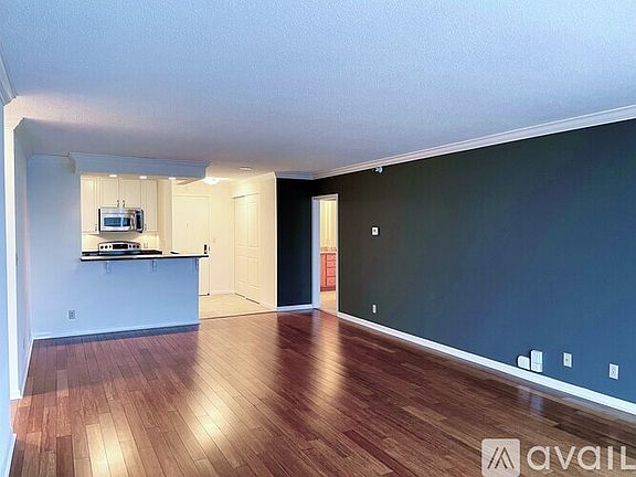 5th image of 1660 N Prospect Ave Unit 2307