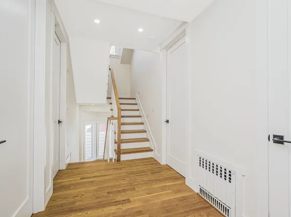 1753 East 21st Street image 37 of 49