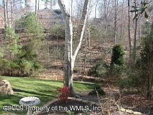 4th image of 120 Cove Point Ln
