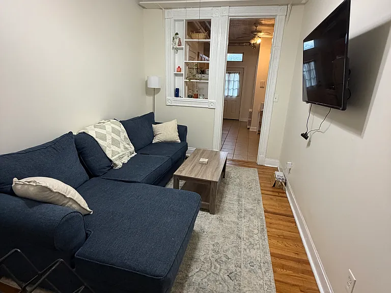 310 Monroe St #1 — Photo 2