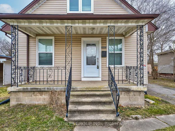 5241 Kitchener St, Niagara Falls, ON L2G 1B4