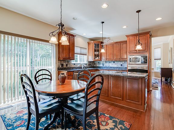 5th image of 16129 Mountain Eagle Ct