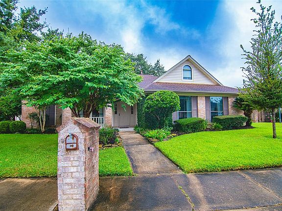 3rd image of 3918 Elm Glen Drive