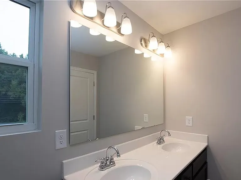 14010 Clayborn St — Photo 17