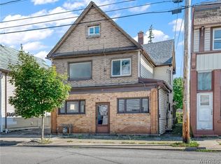 47 Main St, Depew, NY 14043