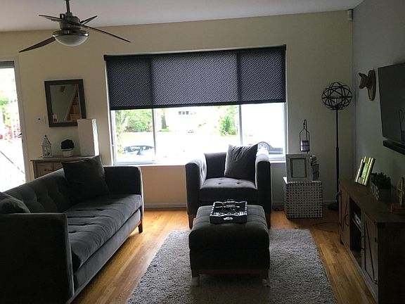 4th image of 94 Woodland Ave